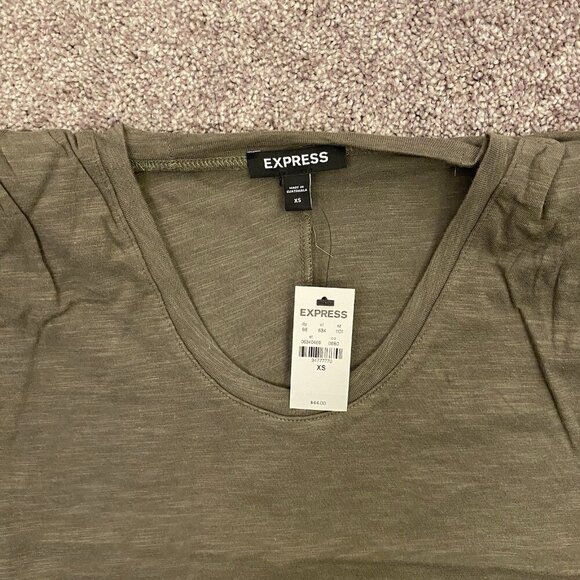 Express Womens Scoop Neck Padded Shoulder Sleeveless Tee Olive Green Size XS NWT - Picture 7 of 16